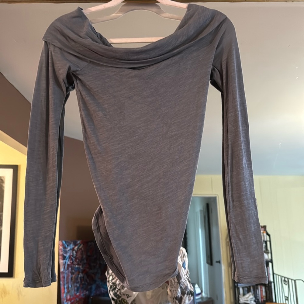 Free people top off shoulders, xs, nwt